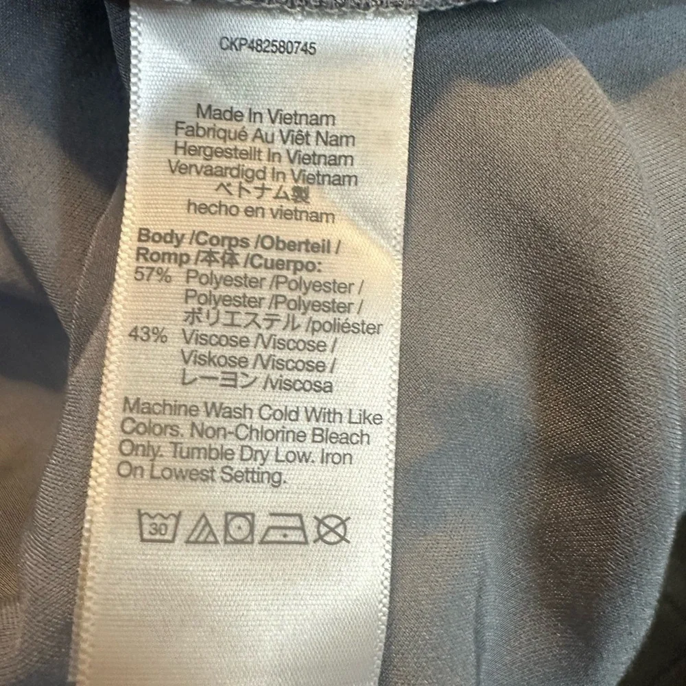 Madewell Satin Cutaway Vest Top Steel Dusk Grey size 0 NWT - Picture 8 of 10